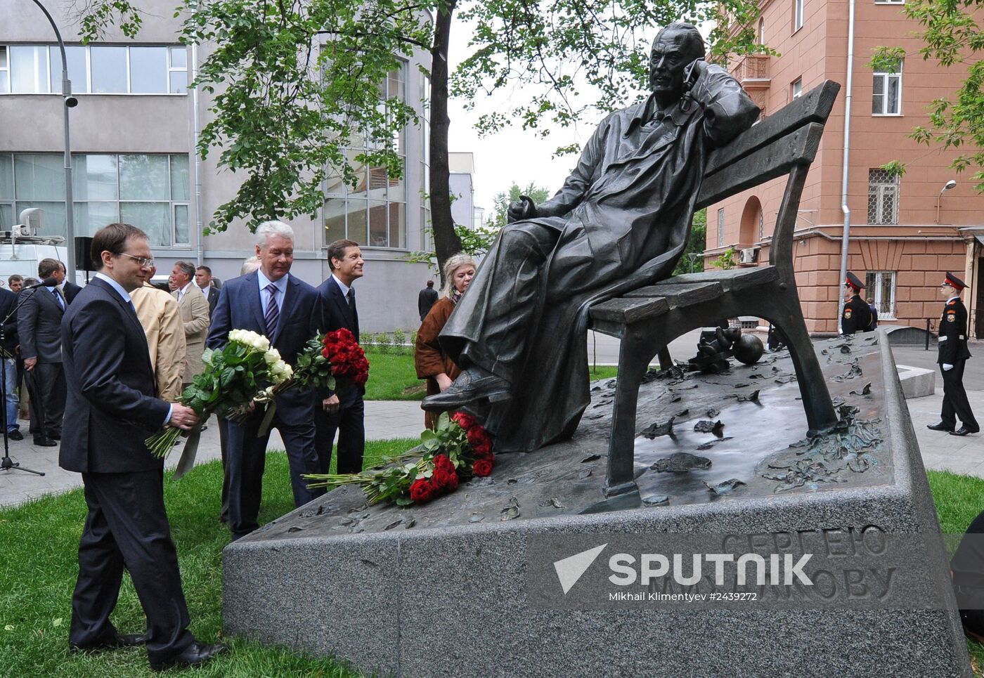 Vladimir Putin at unveiling of statue of Sergei Mikhalkov in central Moscow