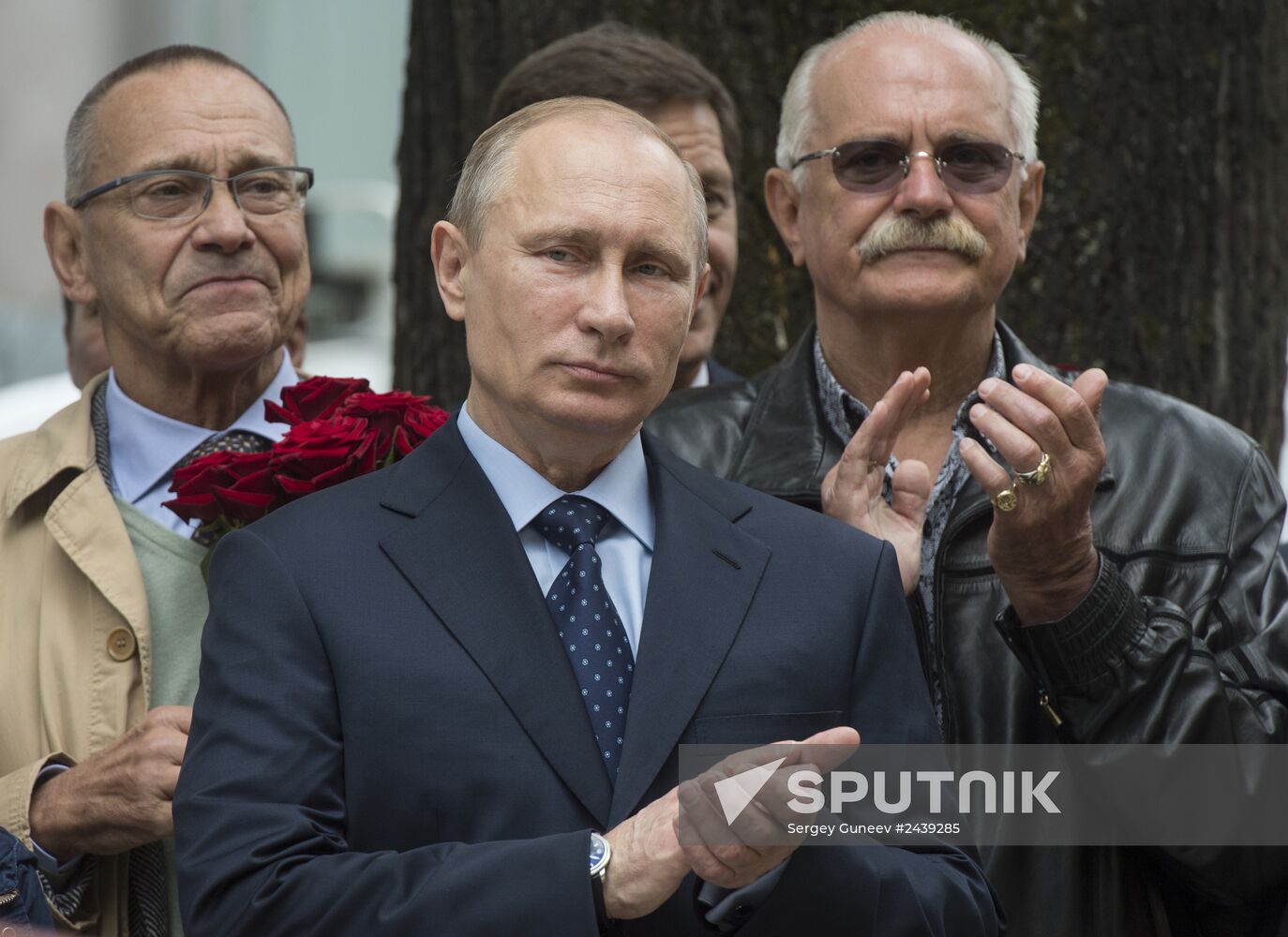 Vladimir Putin at unveiling of statue of Sergei Mikhalkov in central Moscow
