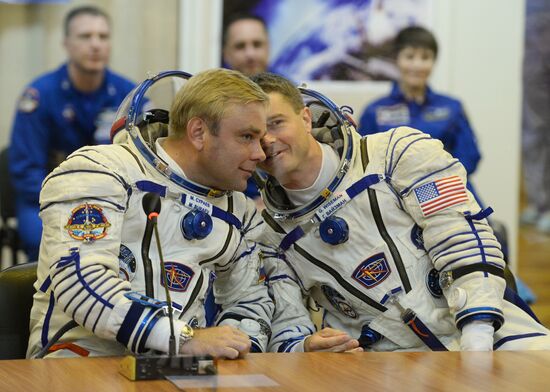Soyuz-TMA-13M manned spacecraft lifts off from Baikonur Space Center