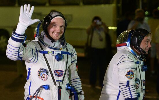 Soyuz-TMA-13M manned spacecraft lifts off from Baikonur Space Center