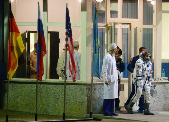 Soyuz-TMA-13M manned spacecraft lifts off from Baikonur Space Center