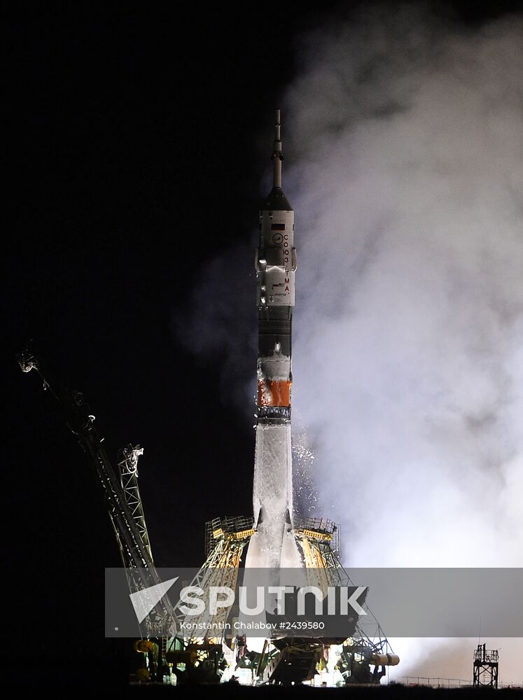 Soyuz-TMA-13M manned spacecraft lifts off from Baikonur Space Center