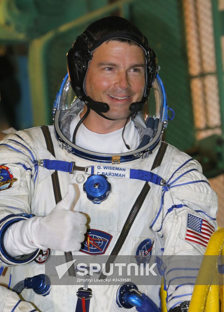 Soyuz-TMA-13M manned spacecraft lifts off from Baikonur Space Center