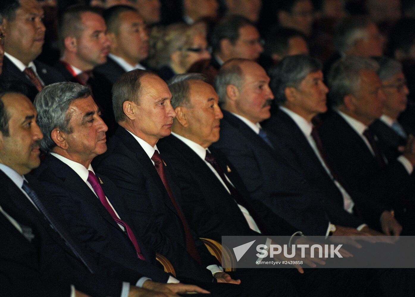 Putin visits Astana for Supreme Eurasian Economic Council meeting