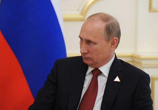 Putin visits Astana to attend Supreme Eurasian Economic Council meeting
