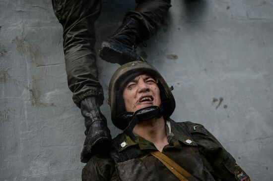 Qualification trials for right to wear maroon beret
