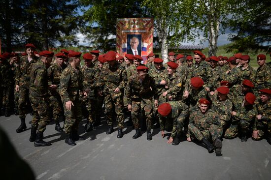 Qualification trials for right to wear maroon beret