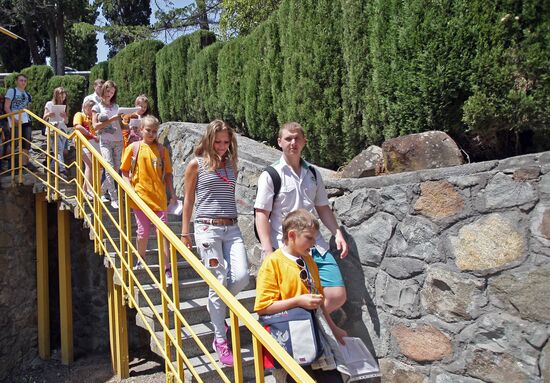 First summer shift starts in Artek camp
