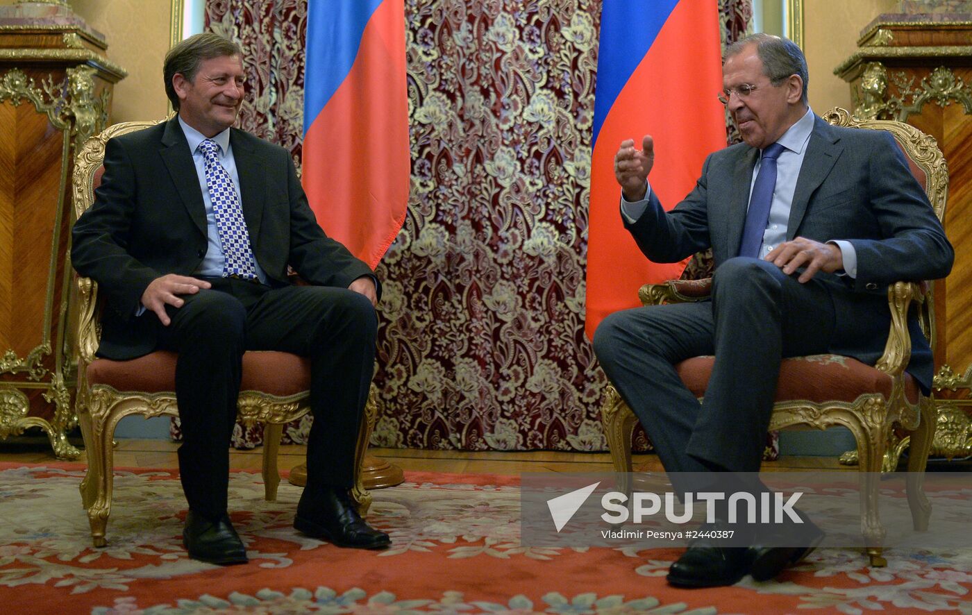 Russian, Slovenian foreign ministers meet