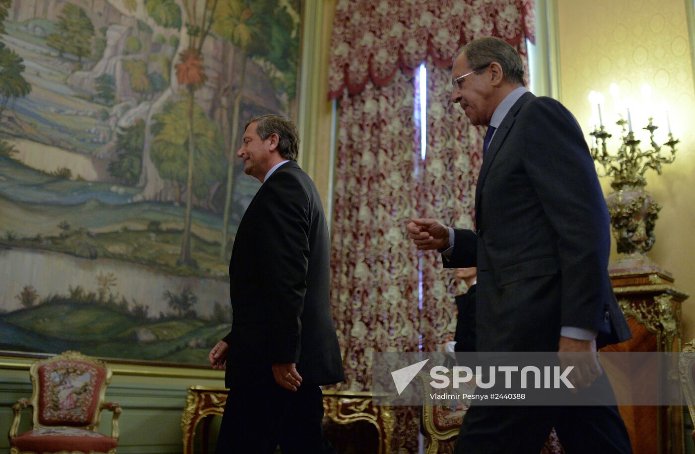 Russian, Slovenian foreign ministers meet