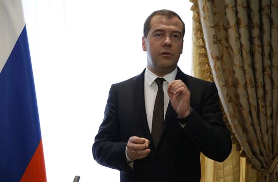 Dmitry Medvedev takes part in meeting of Council of CIS Heads of Governments