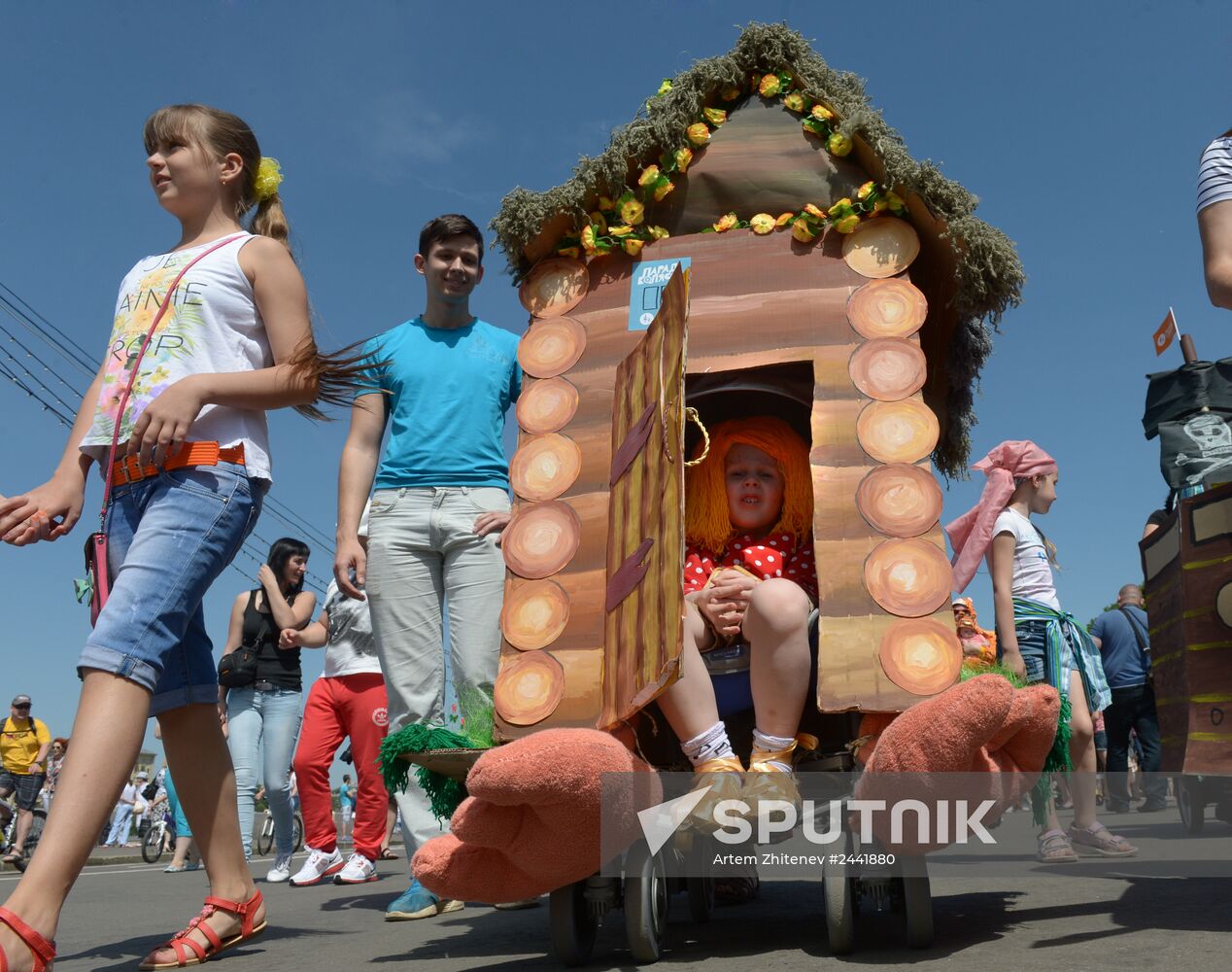 Baby stroller parade and carnival in Moscow