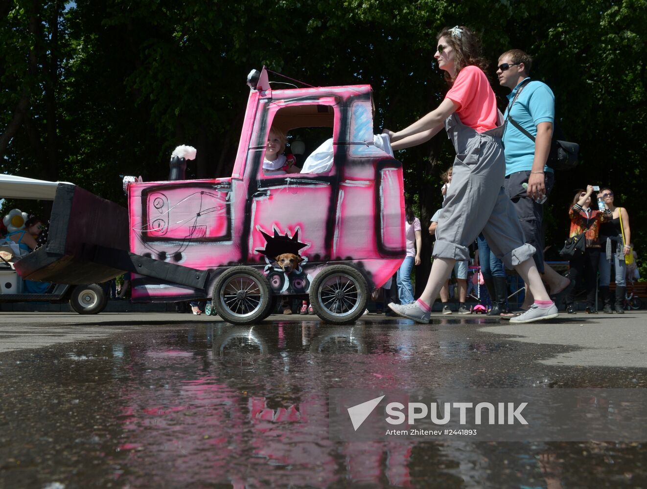 Baby stroller parade and carnival in Moscow
