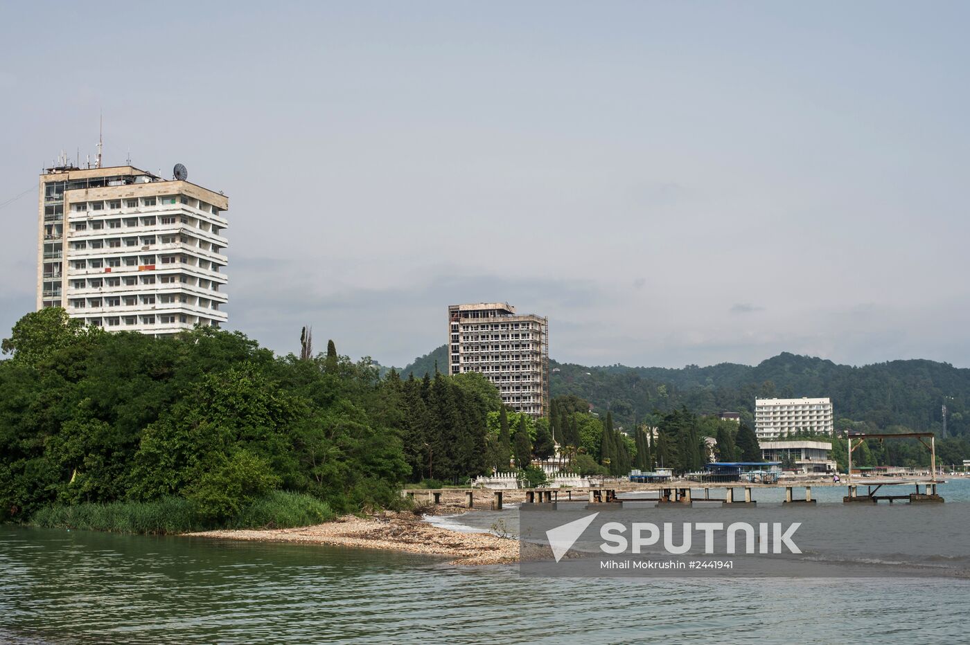 Cities of the world. Sukhumi