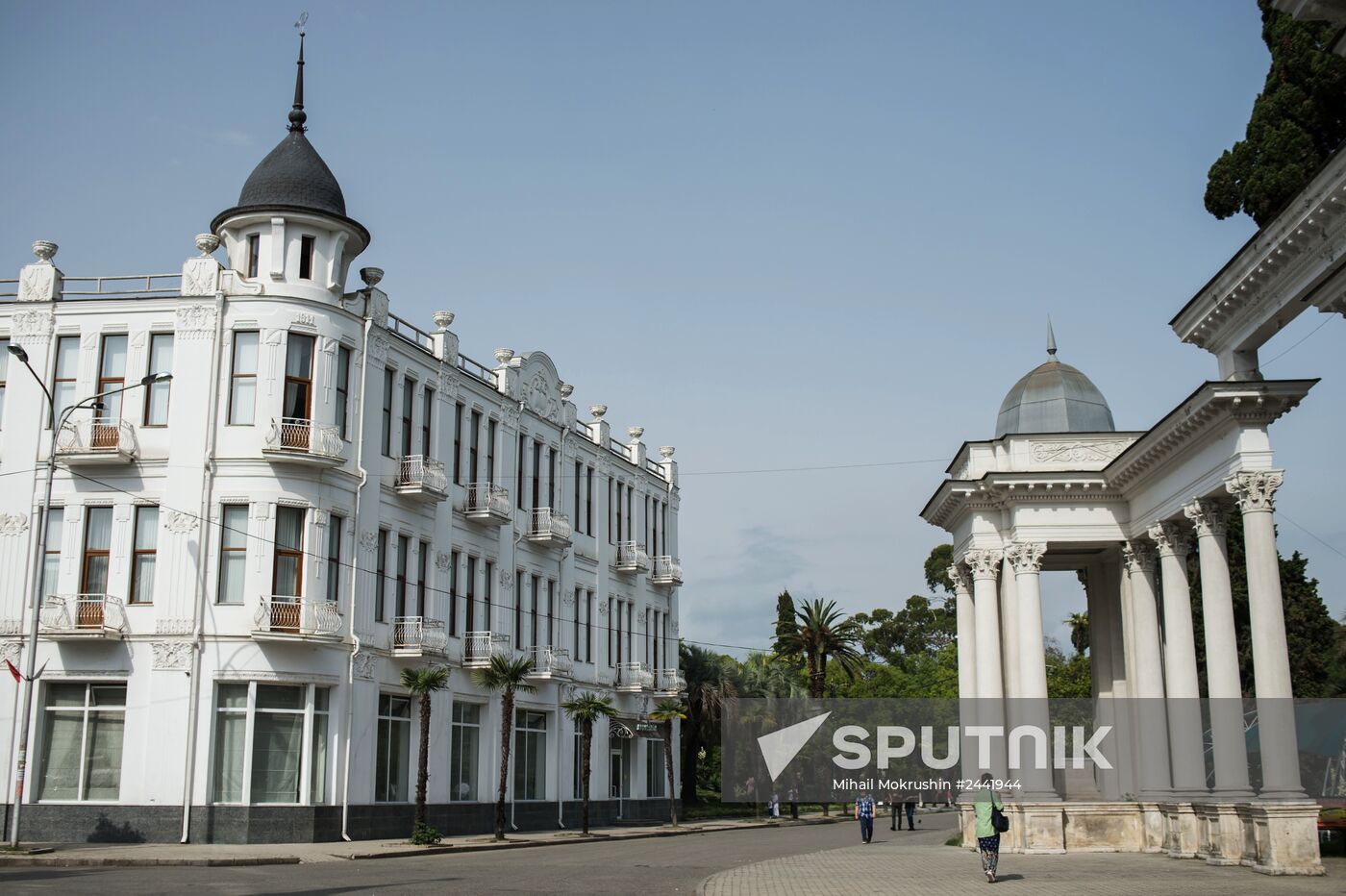 Cities of the world. Sukhumi