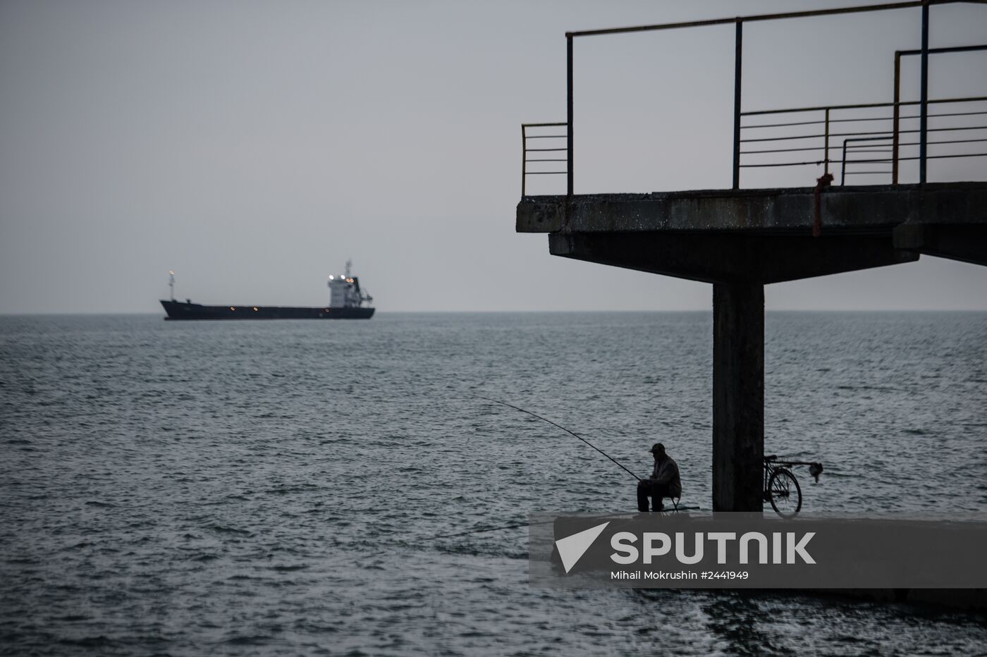 Cities of the world. Sukhumi