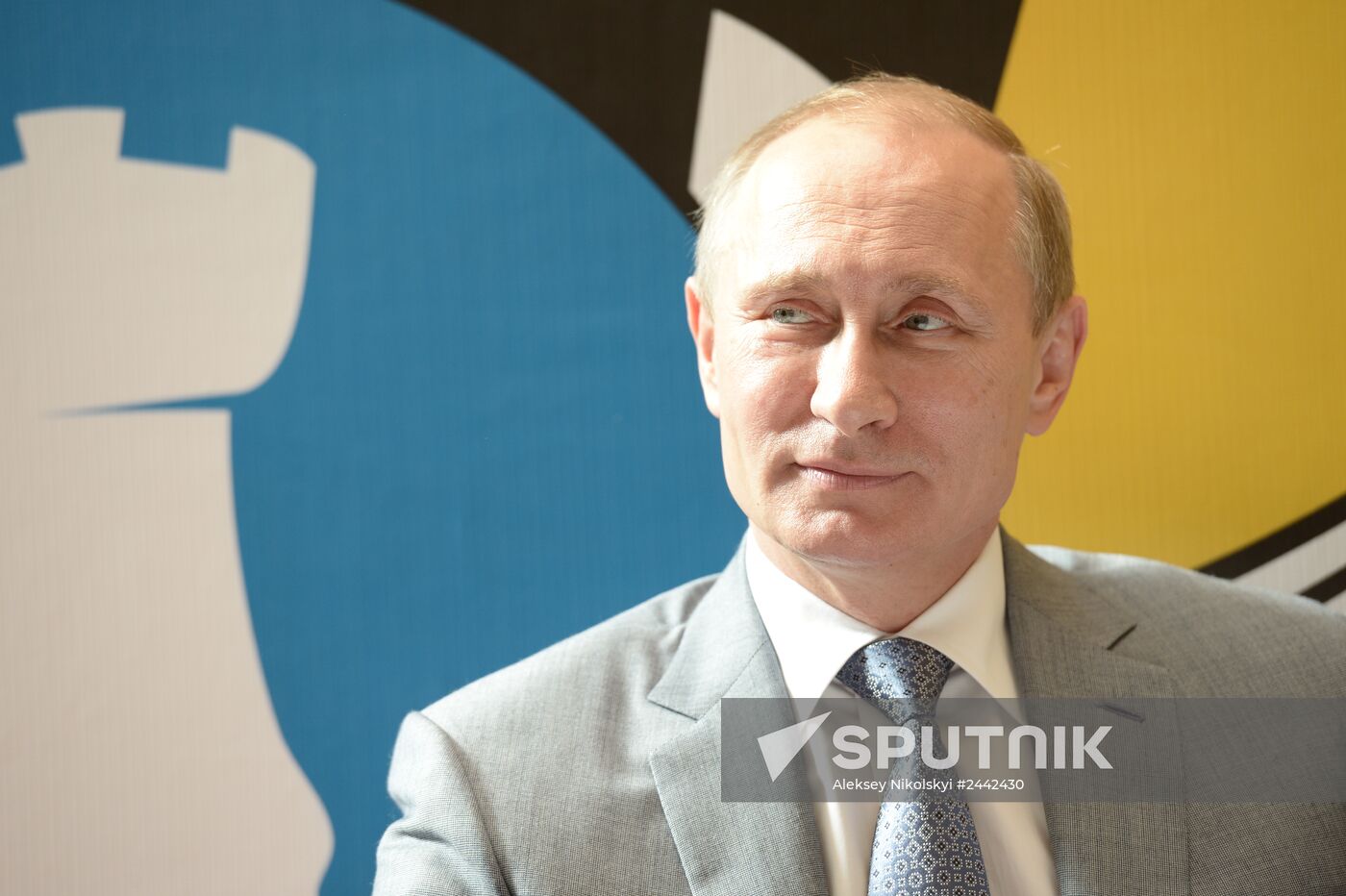 Vladimir Putin attends Belaya Ladya All-Russian chess tournament of school teams