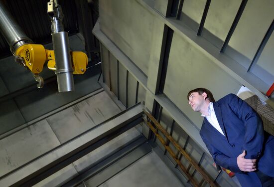 Manufacturing custom-made equipment for the nuclear sector at the SverdNIIKhimmash Company