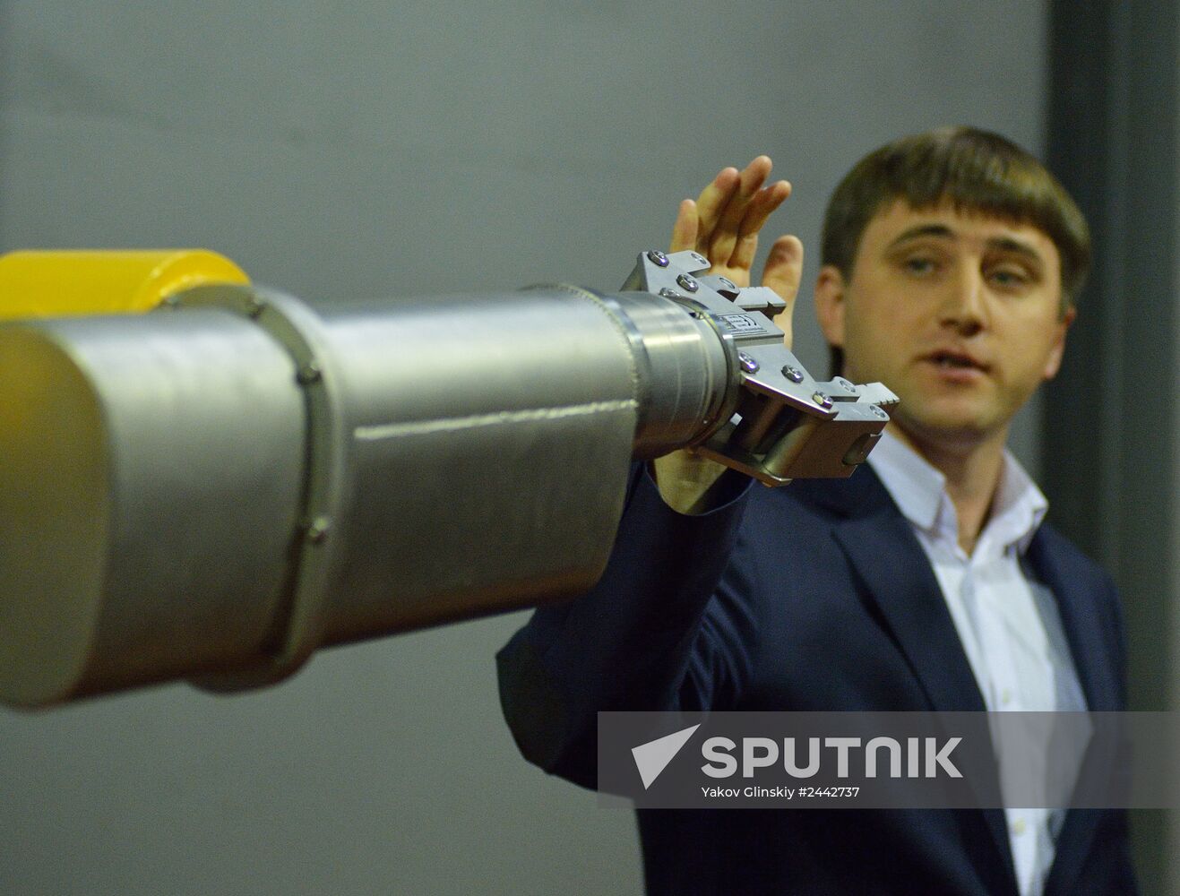 Manufacturing custom-made equipment for the nuclear sector at the SverdNIIKhimmash Company