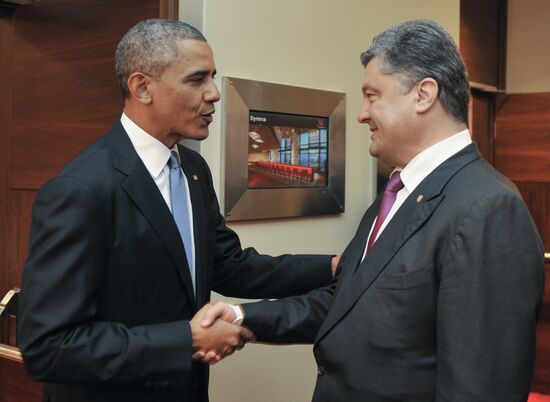 Barack Obama meets with Petro Poroshenko