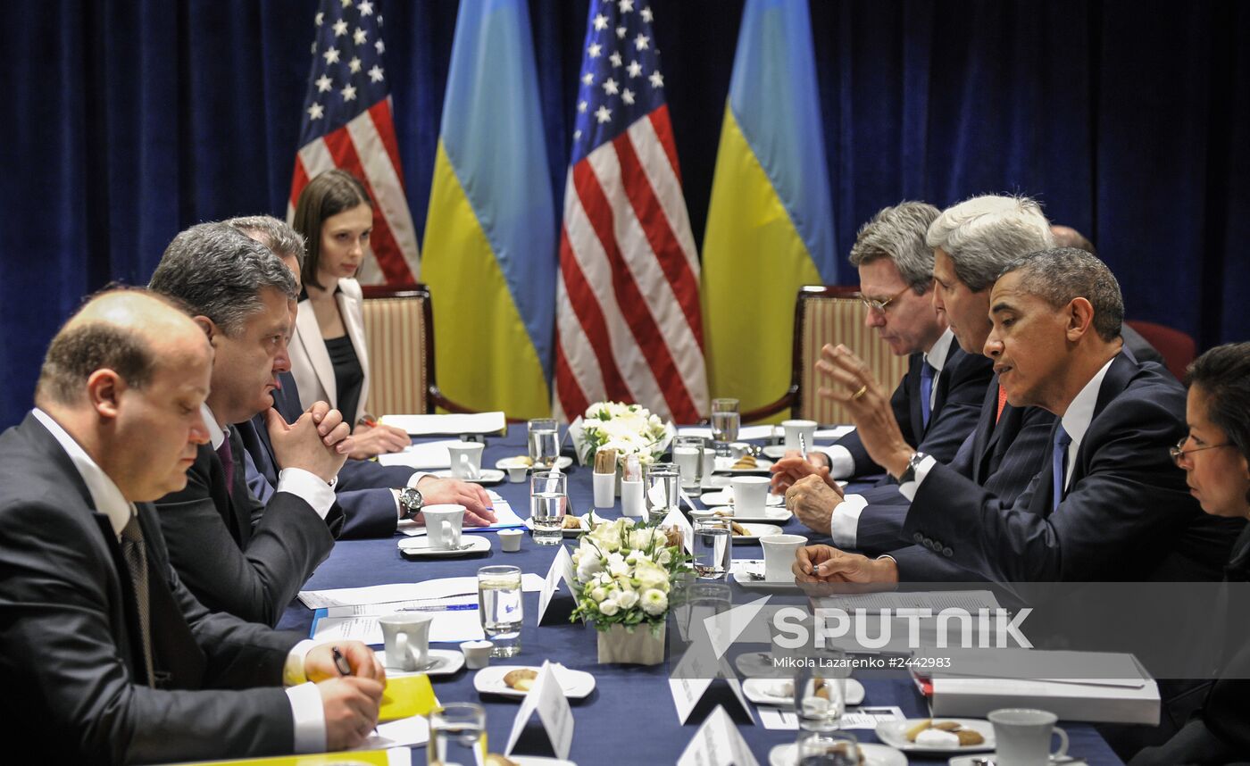 Barack Obama meets with Petro Poroshenko
