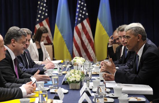 Barack Obama meets with Petro Poroshenko