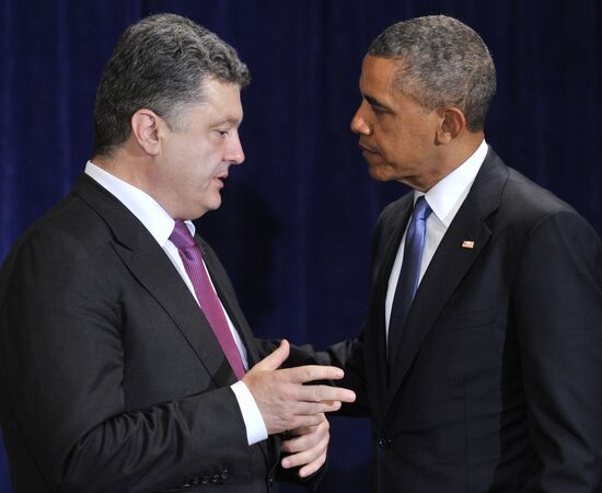 Barack Obama meets with Petro Poroshenko