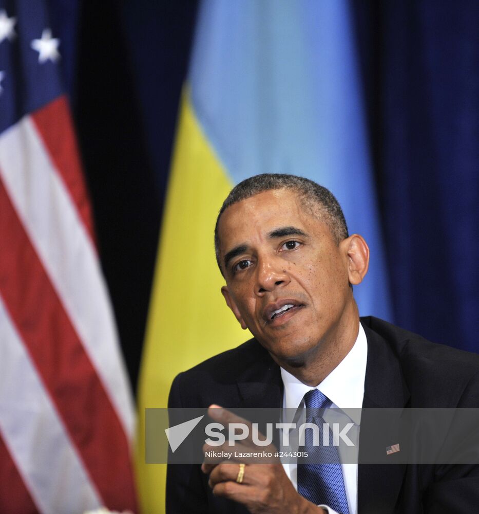 Barack Obama meets with Petro Poroshenko