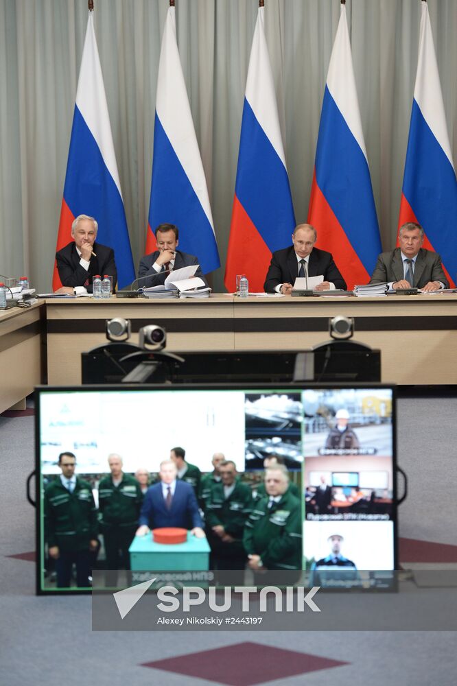 Vladimir Putin visits Southern Federal District