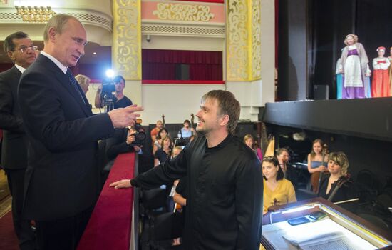 Vladimir Putin visits Southern Federal District