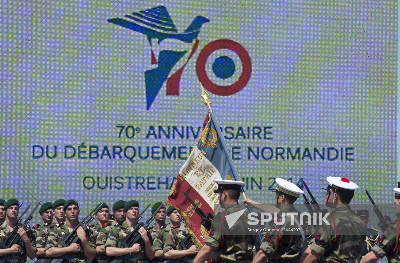 Vladimir Putin visits France