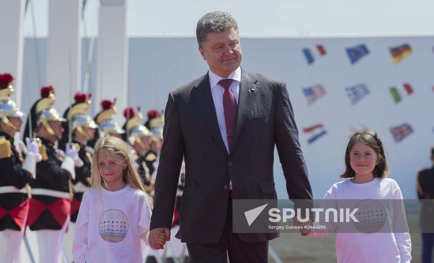 Vladimir Putin visits France