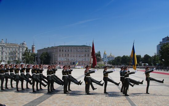 Ukraine's president-elect Poroshenko's swearing-in ceremony