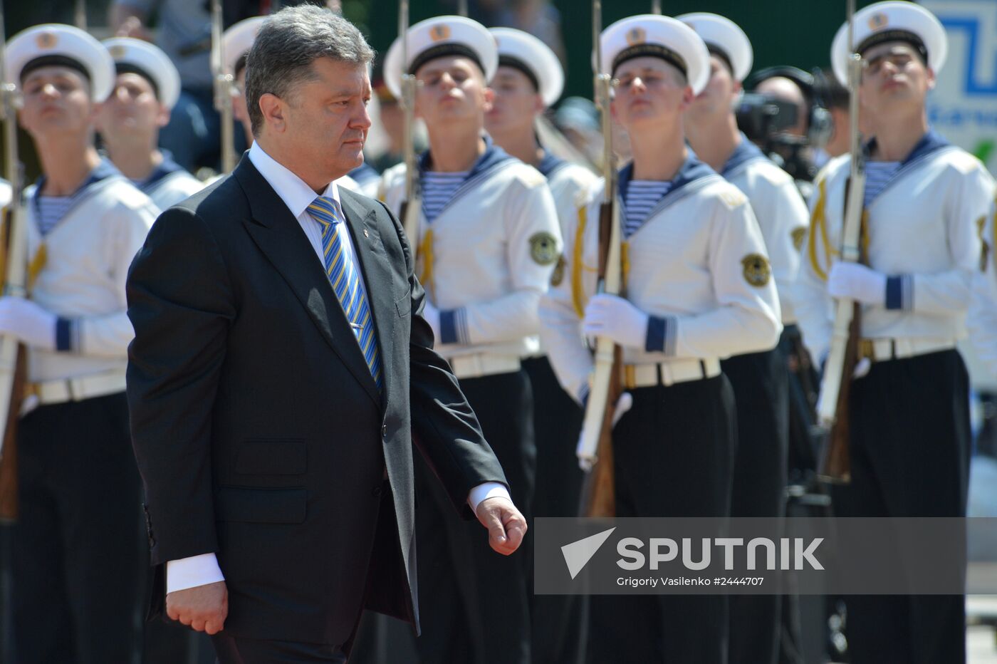 Petro Poroshenko inaugurated as President of Ukraine