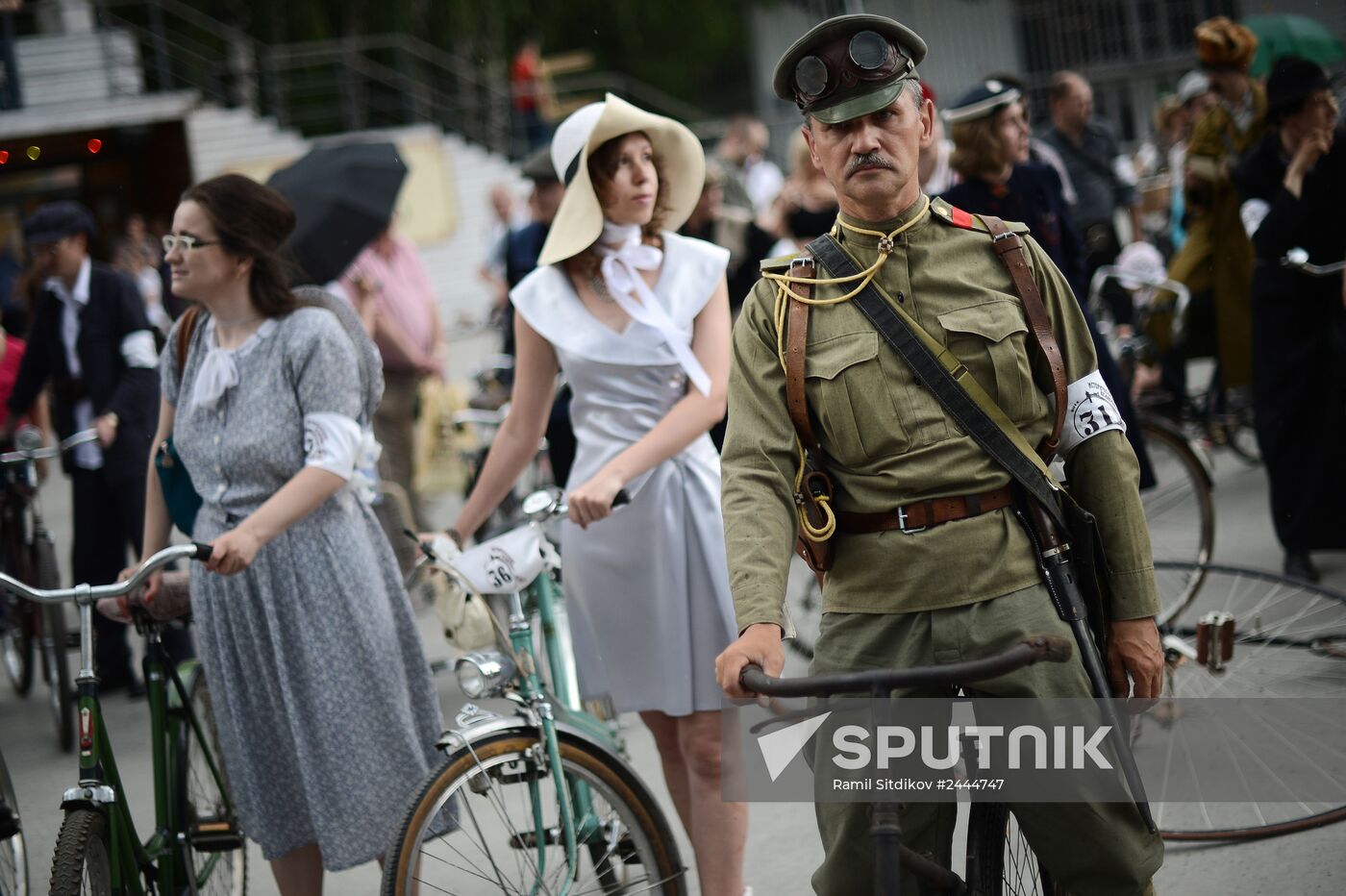 Historical bike ride in Sokolniki Park, Moscow