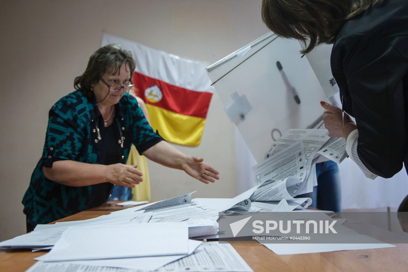 Counting ballots following parliamentary elections in South Ossetia