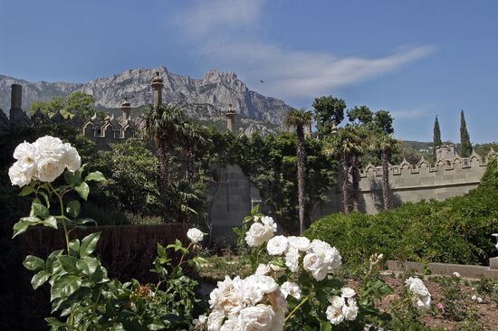 Vorontsov Palace in Alupka