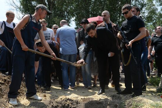 Funeral of People's Deputy of DPR Supreme Council Maxim Petrukhin