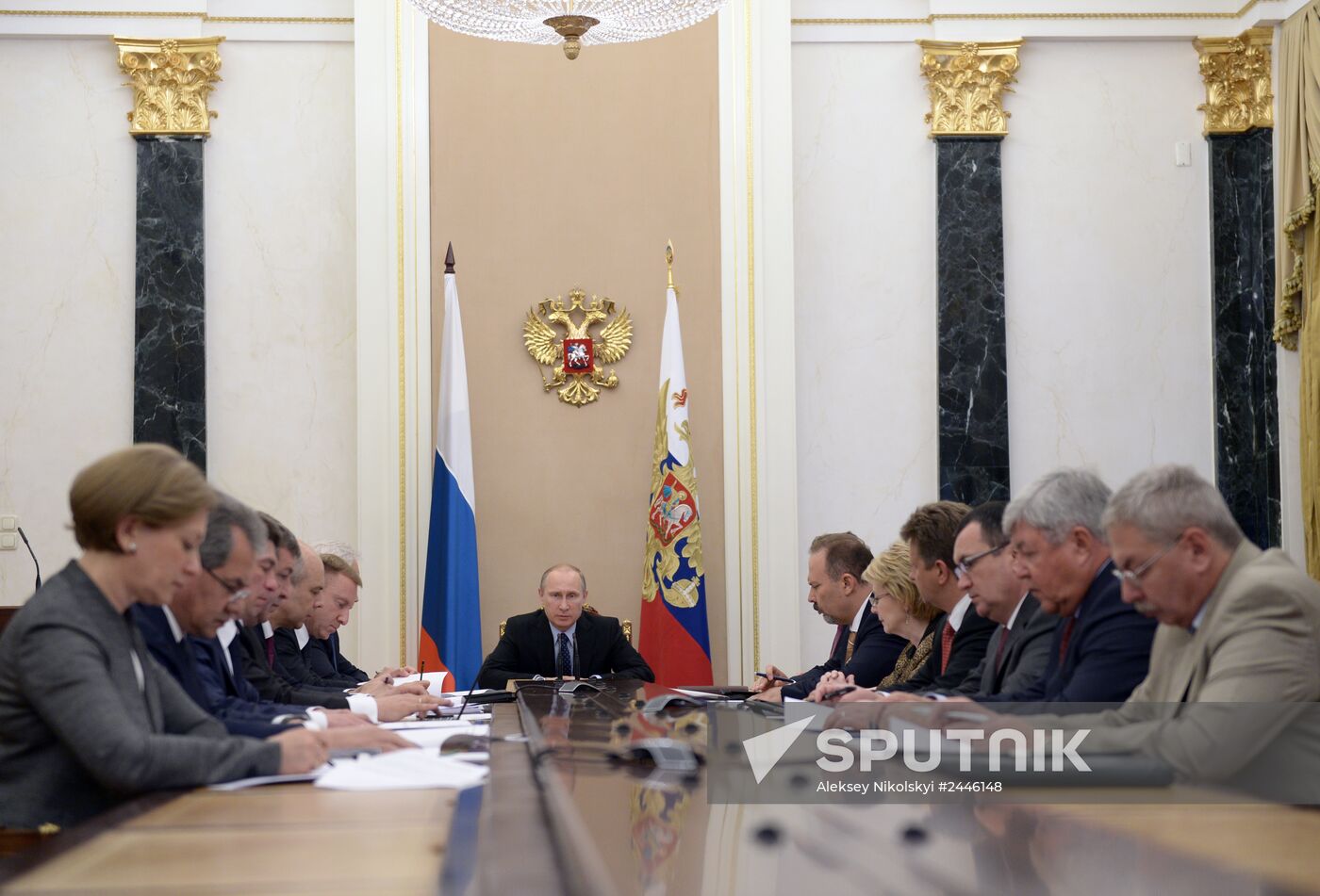 Vladimir Putin holds meeting on removing river flooding aftermath in Altai Territory and Republic