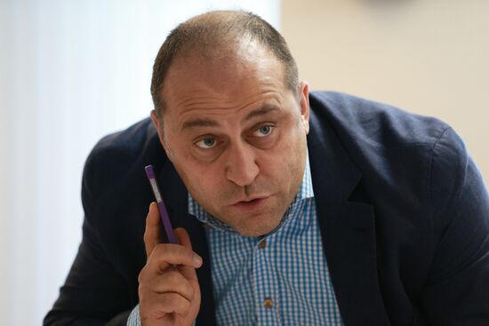 Russian Curling Federation holds conference