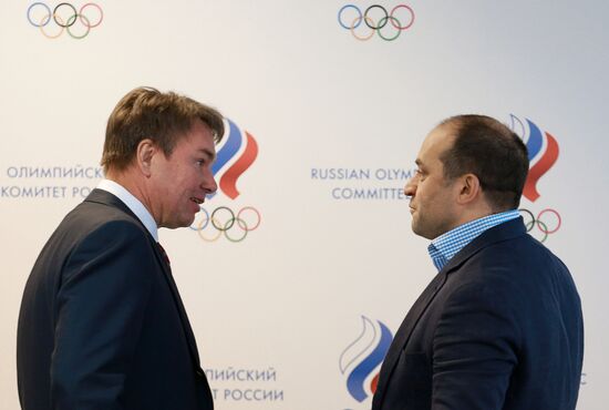 Russian Curling Federation holds conference