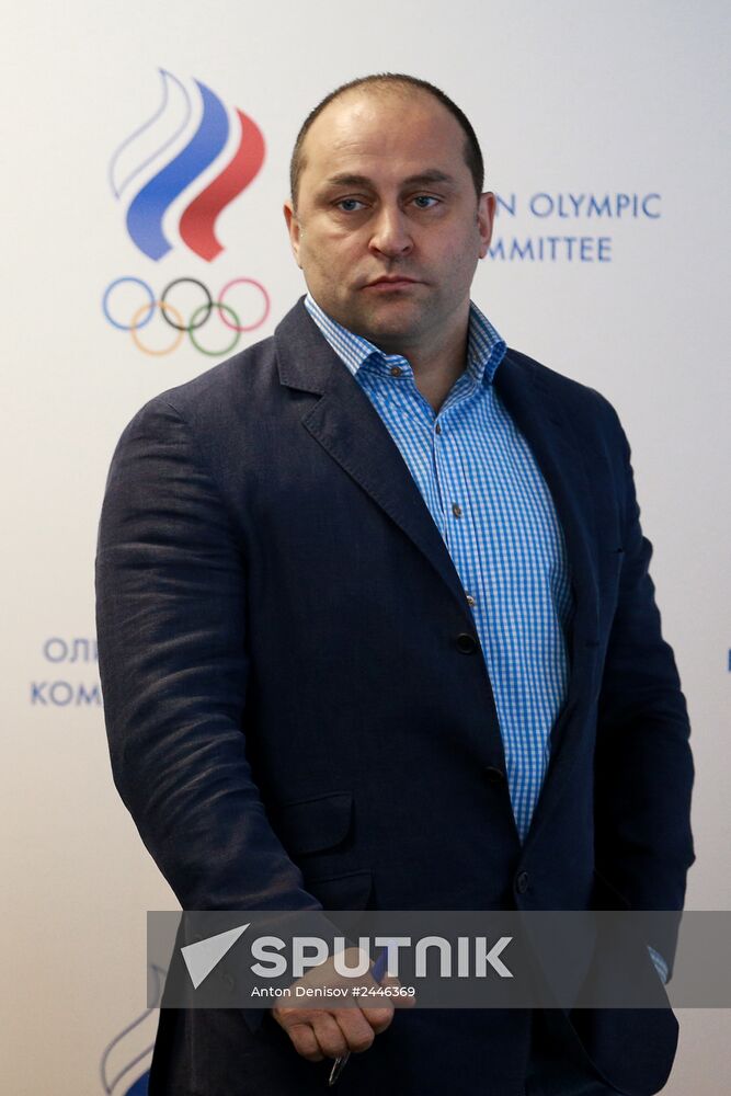 Russian Curling Federation holds conference