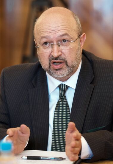 Sergey Lavrov meets with OSCE Secretary General Lamberto Zannier