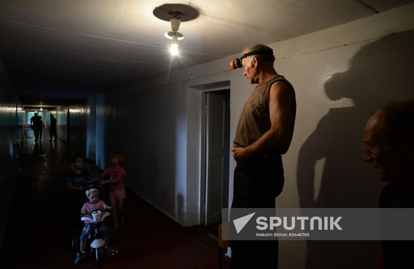 Refugees from Slavyansk in the city of Snezhnoye, Donetsk Region