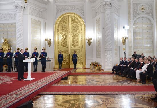 Vladimir Putin hands out 2013 Russian Federation National Awards