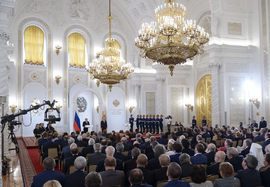 Vladimir Putin hands out 2013 Russian Federation National Awards