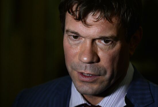 Briefing of Oleg Tsarev and Alexander Boroday in Donetsk