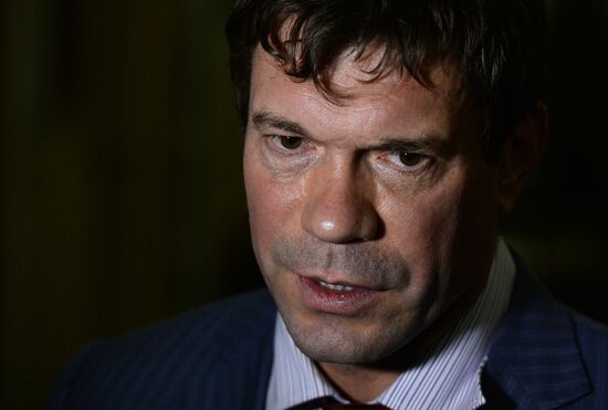 Briefing of Oleg Tsarev and Alexander Boroday in Donetsk