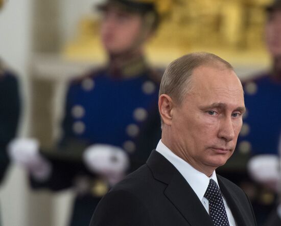 Vladimir Putin hands out 2013 Russian Federation National Awards