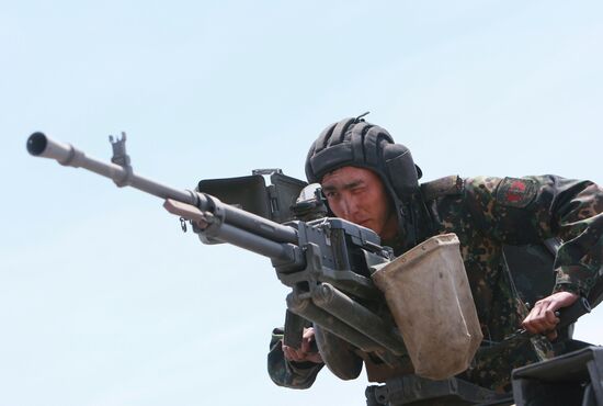 Drill of Kyrgyzstan's tank regiment before Tank Biathlon 2014